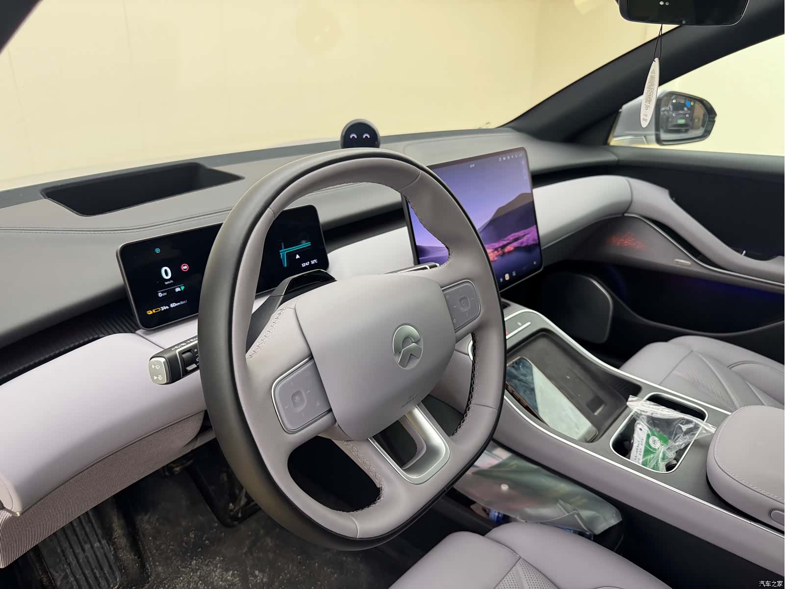 NIO ET5, 2025 11