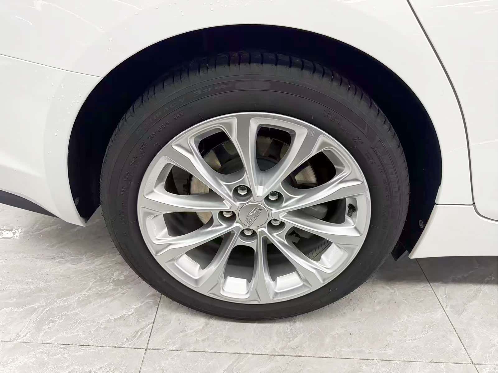 Cadillac CT5, 2023 21