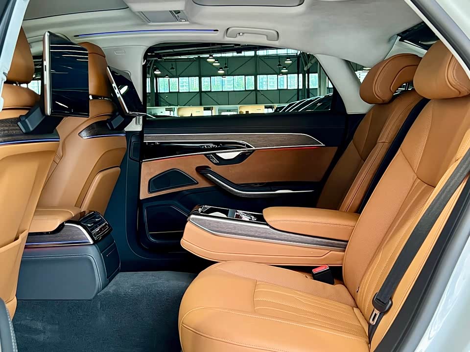 Audi A8 Audi A8