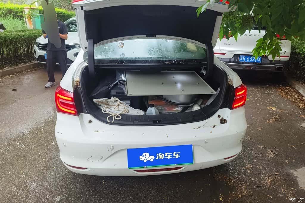 BYD Qin, 2017 4