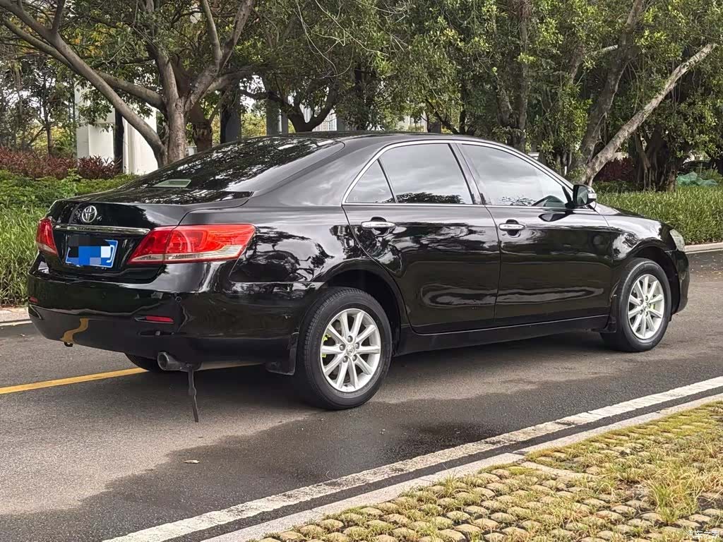 Toyota Camry, 2011 7