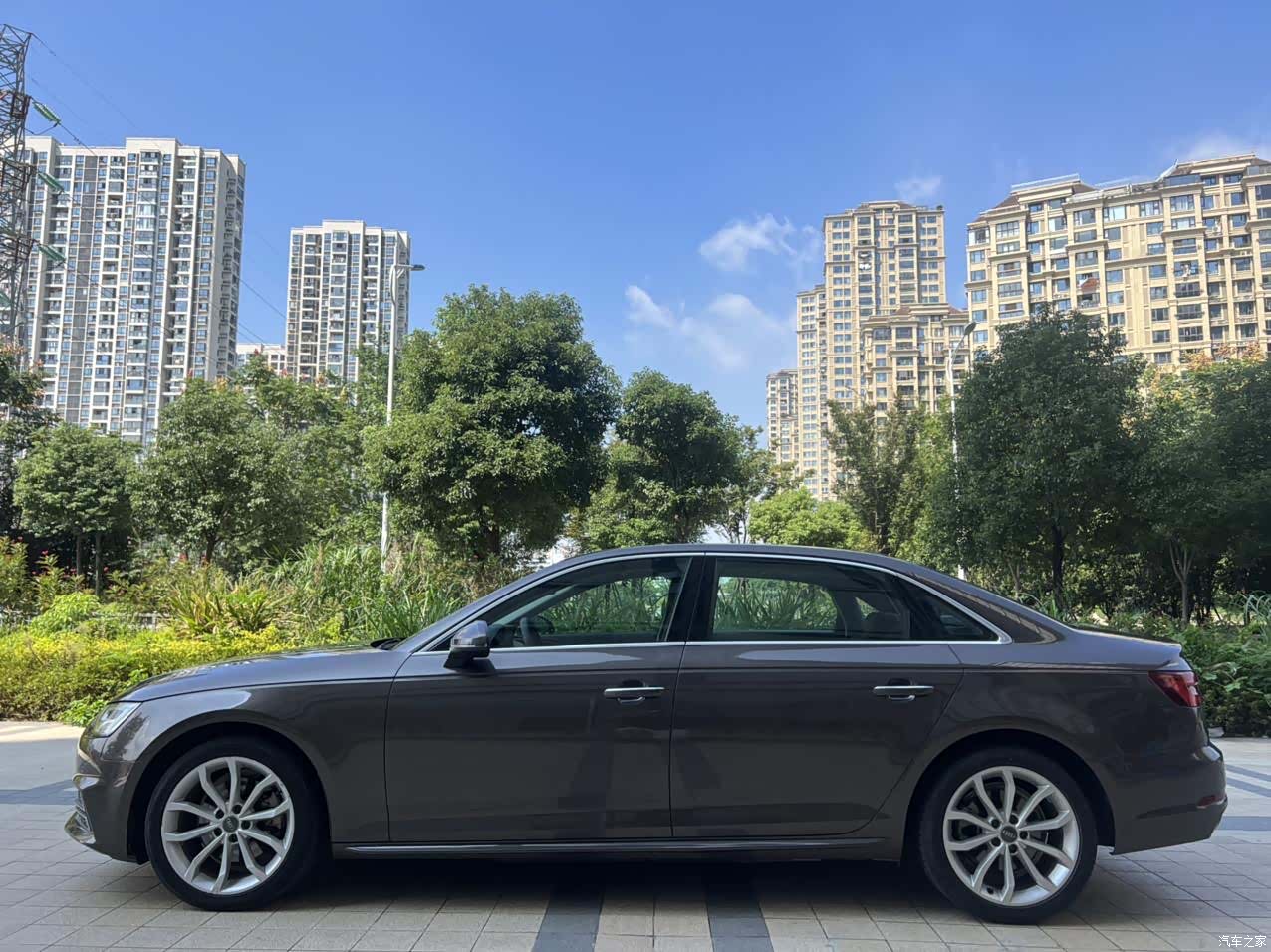 Audi A4L, 2018 15