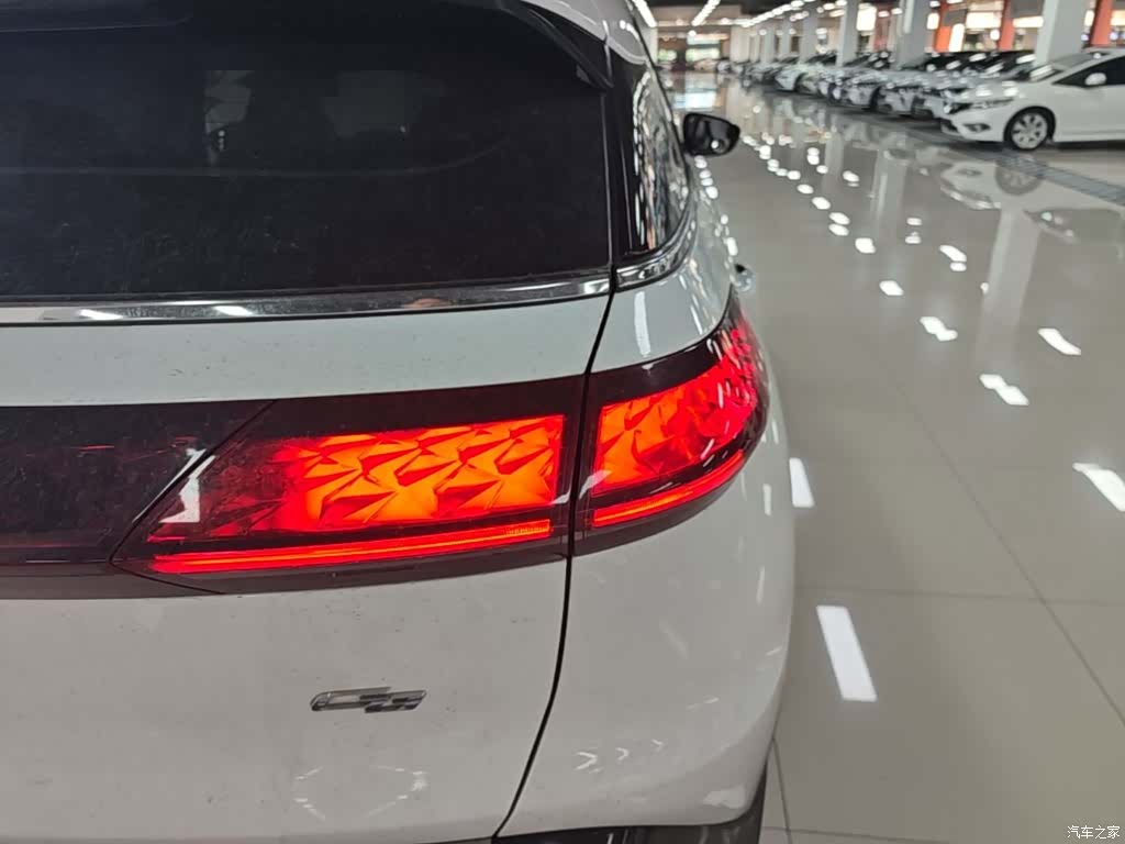 Xpeng G3i, 2021 8
