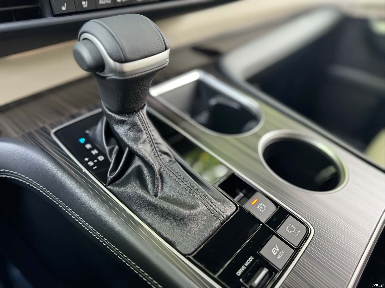 Toyota Sienna, 2024 6