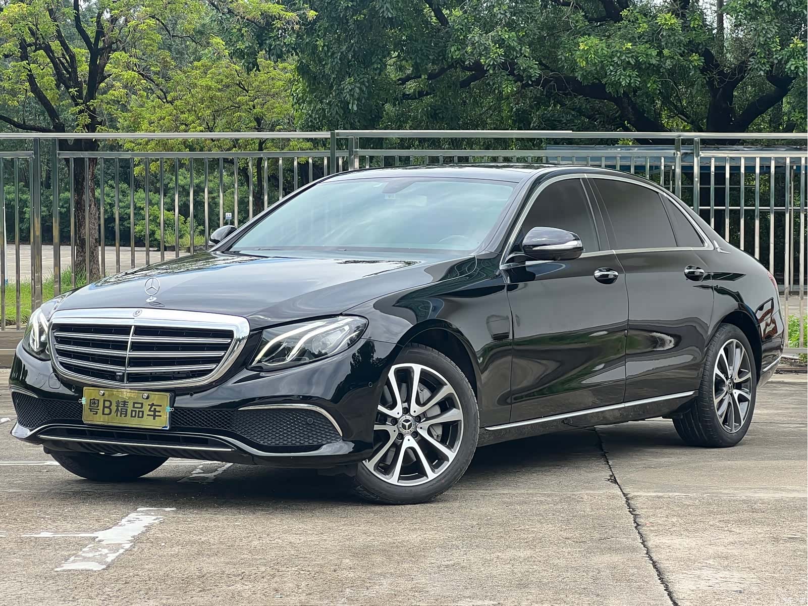Mercedes-Benz E-Class, 2018 1