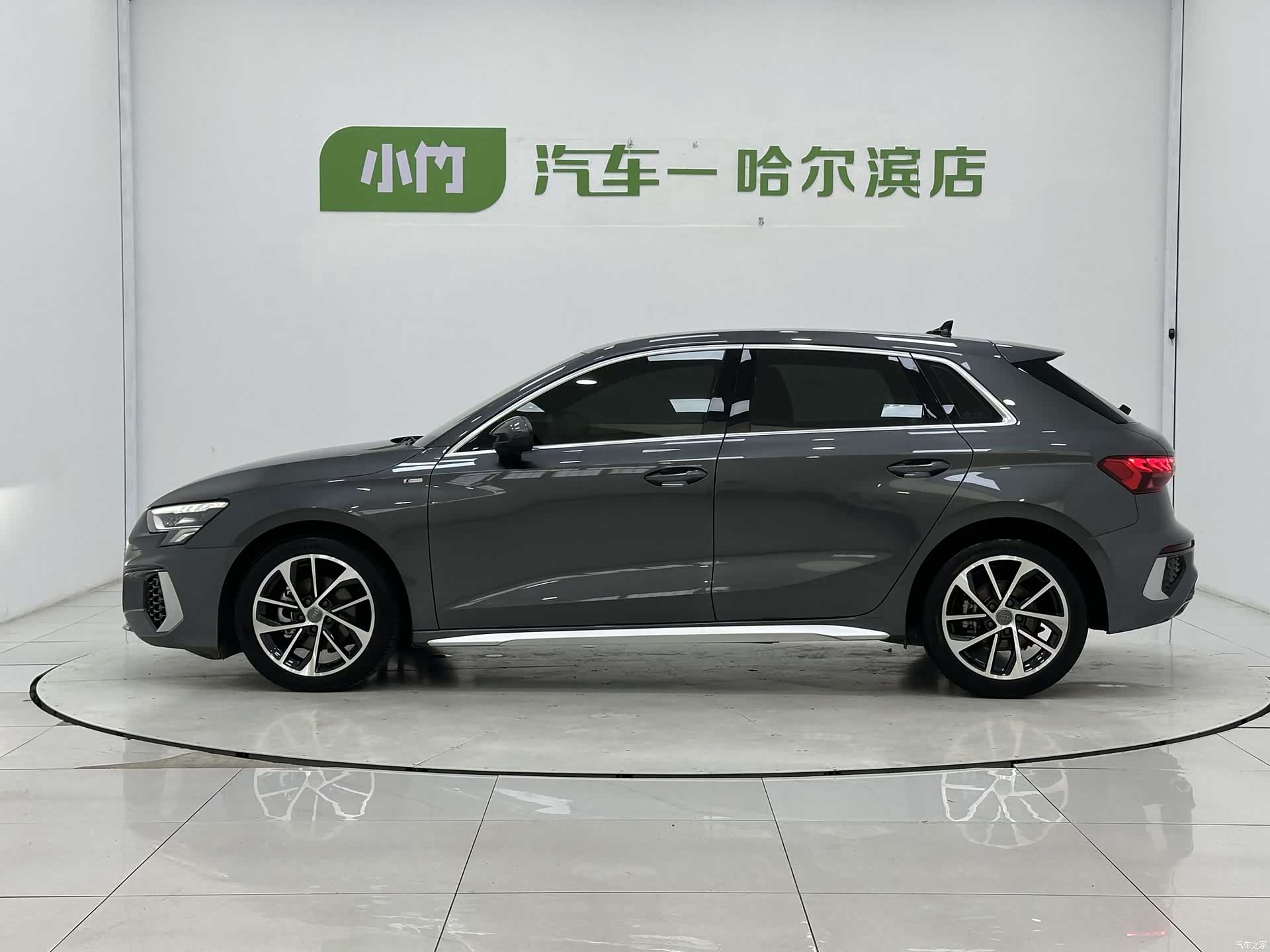 Audi A3, 2022 все фото