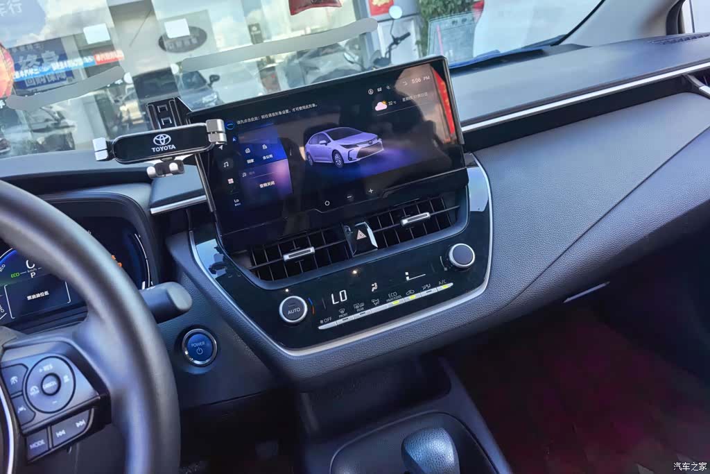 Toyota Corolla, 2024 13