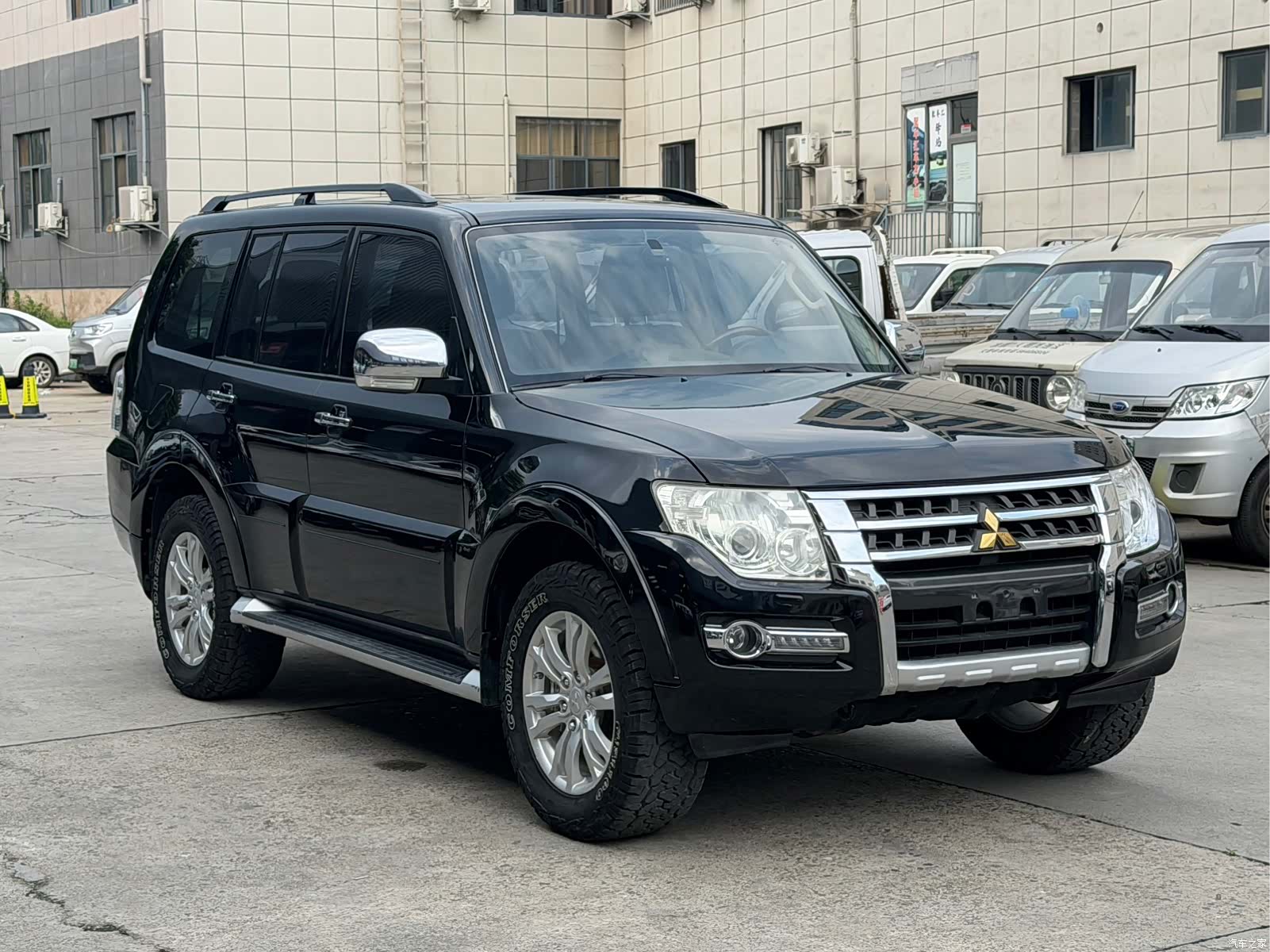 Mitsubishi Pajero, 2018 3