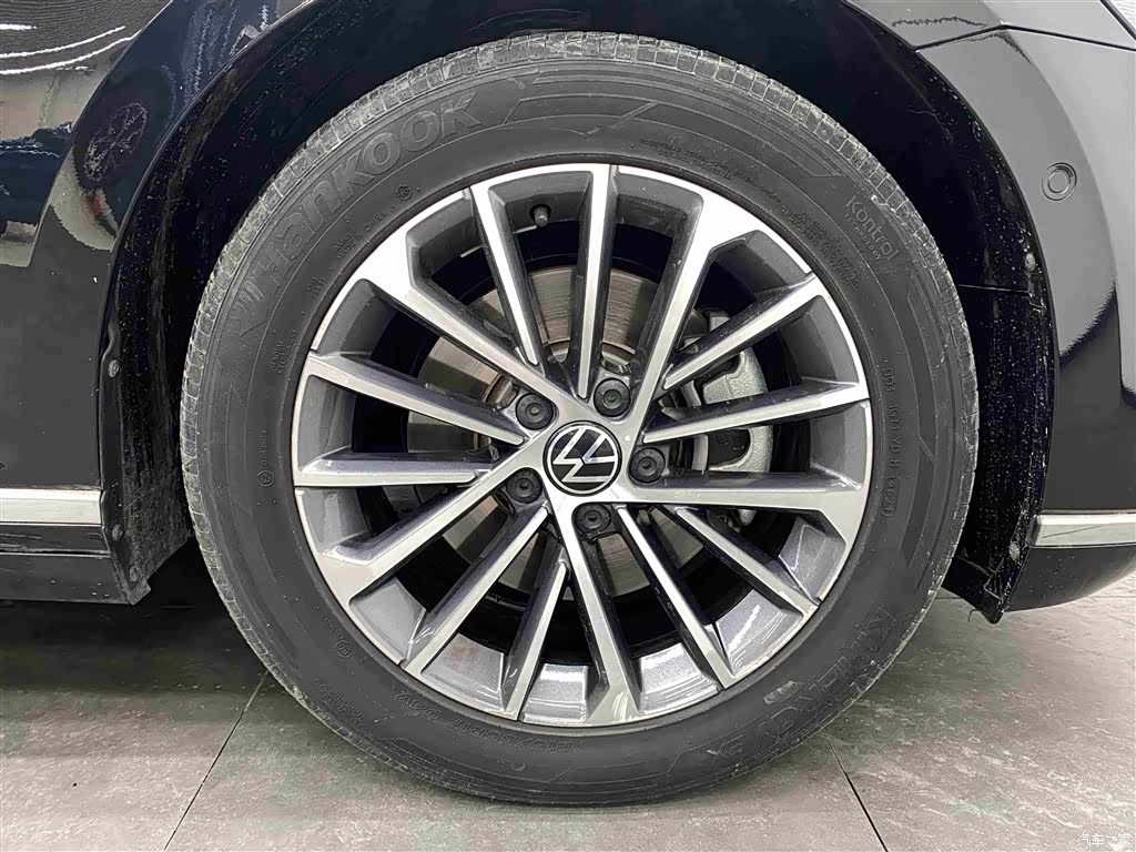Volkswagen Magotan, 2022 20