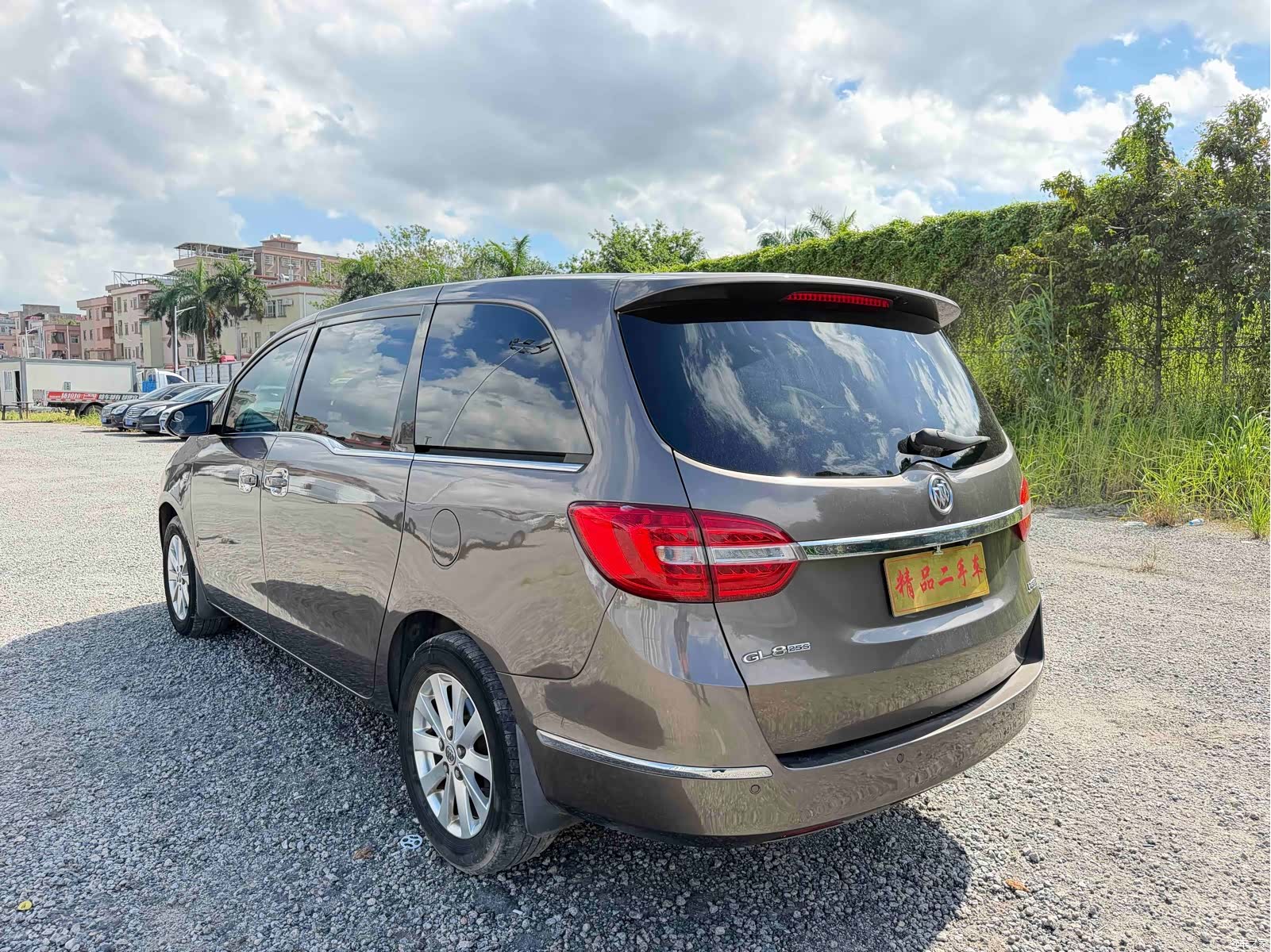 Buick GL8, 2017 8