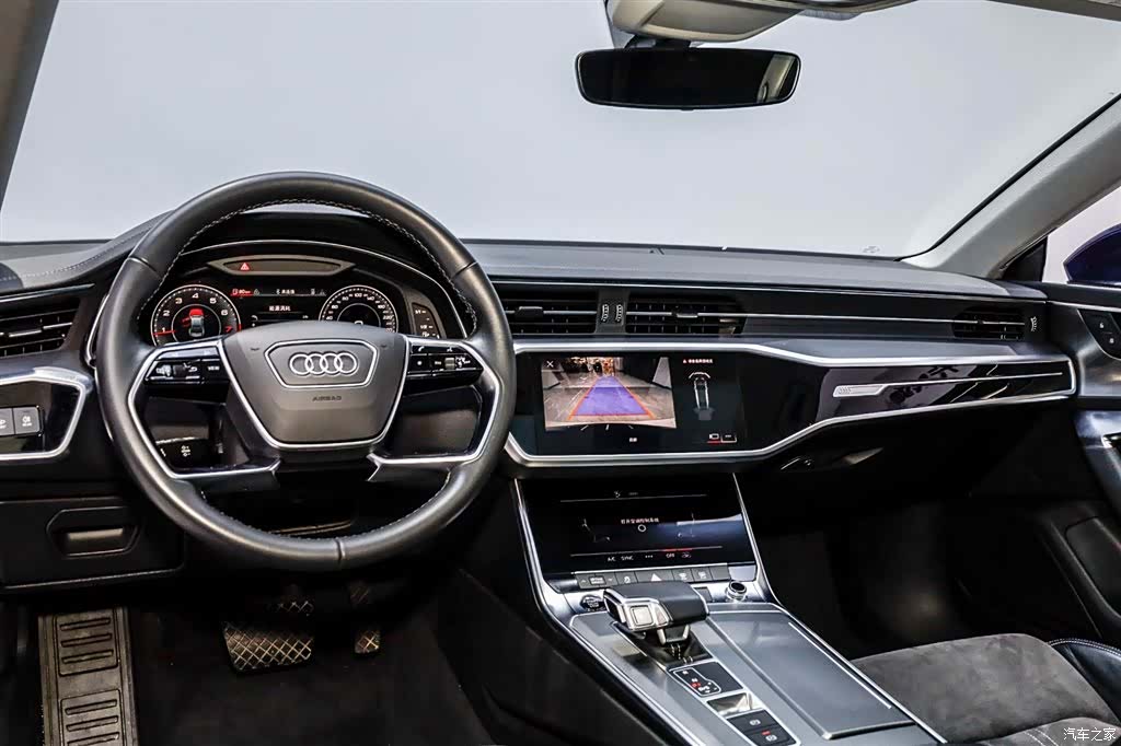 Audi A7L, 2024 22