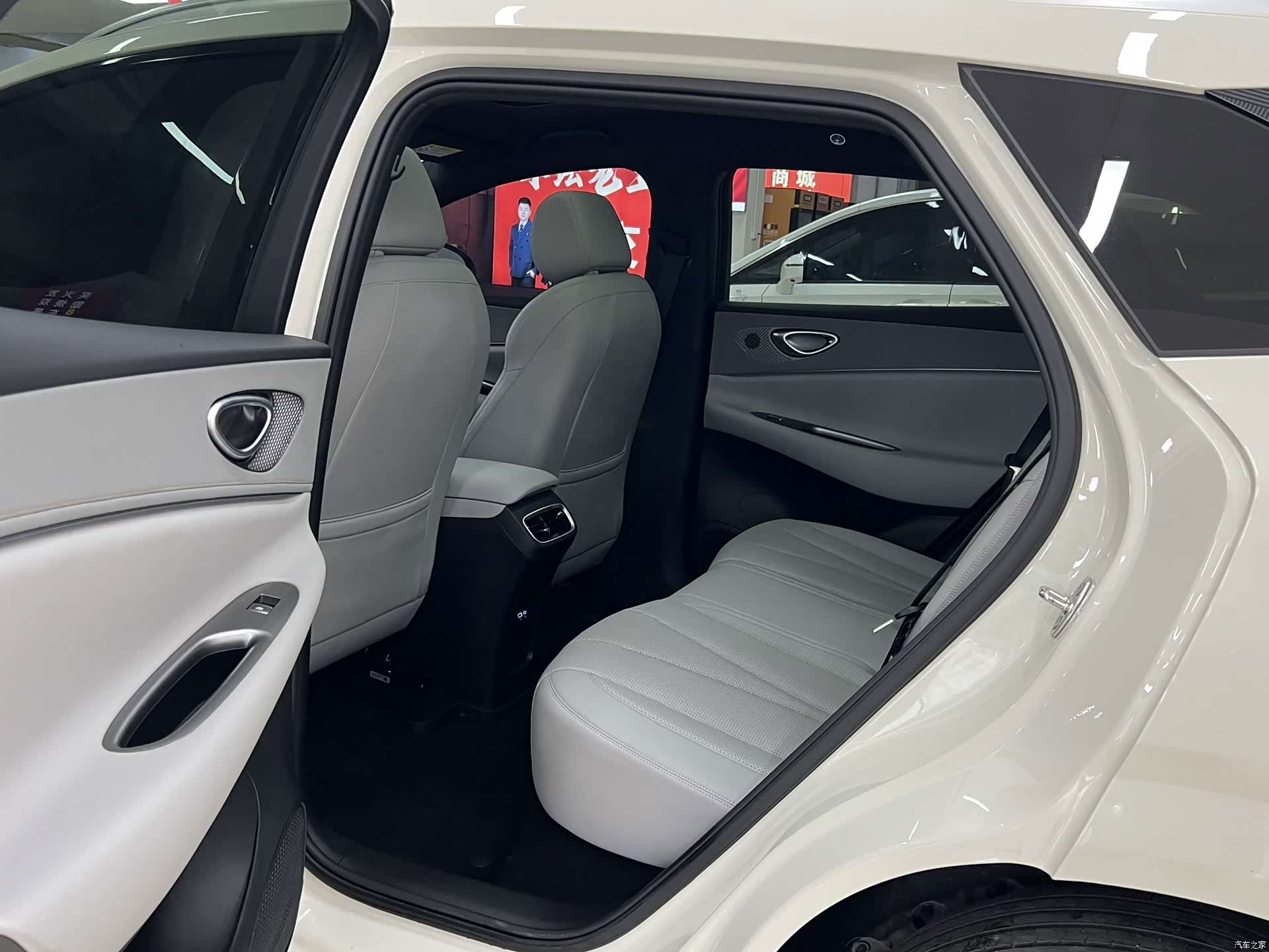 BYD HiAce, 2025 6