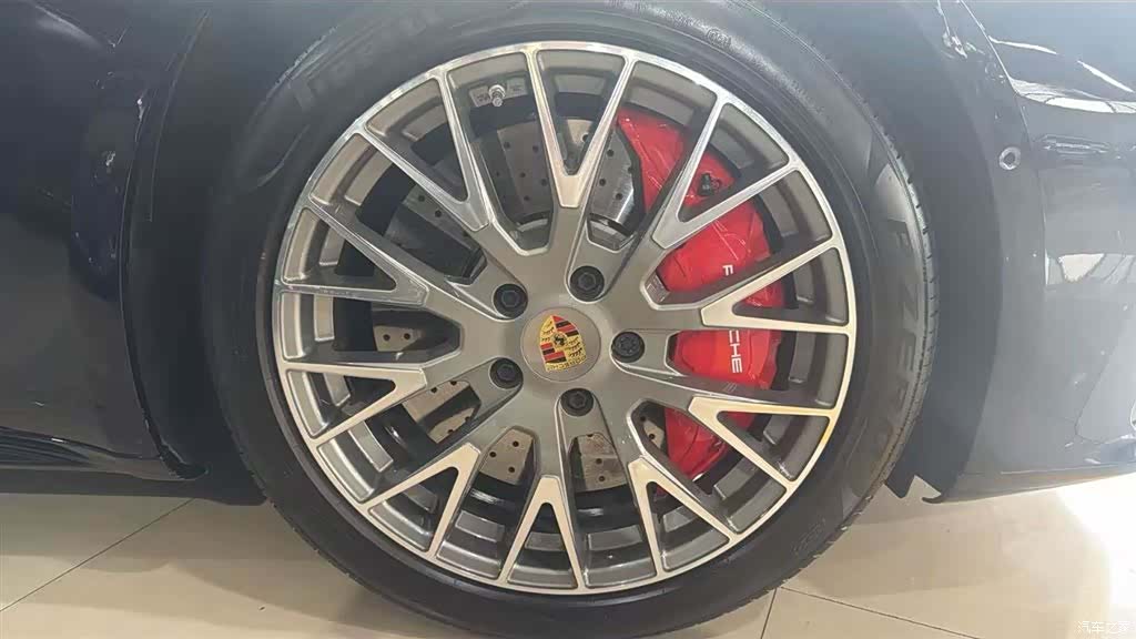 Porsche Panamera, 2024 все фото