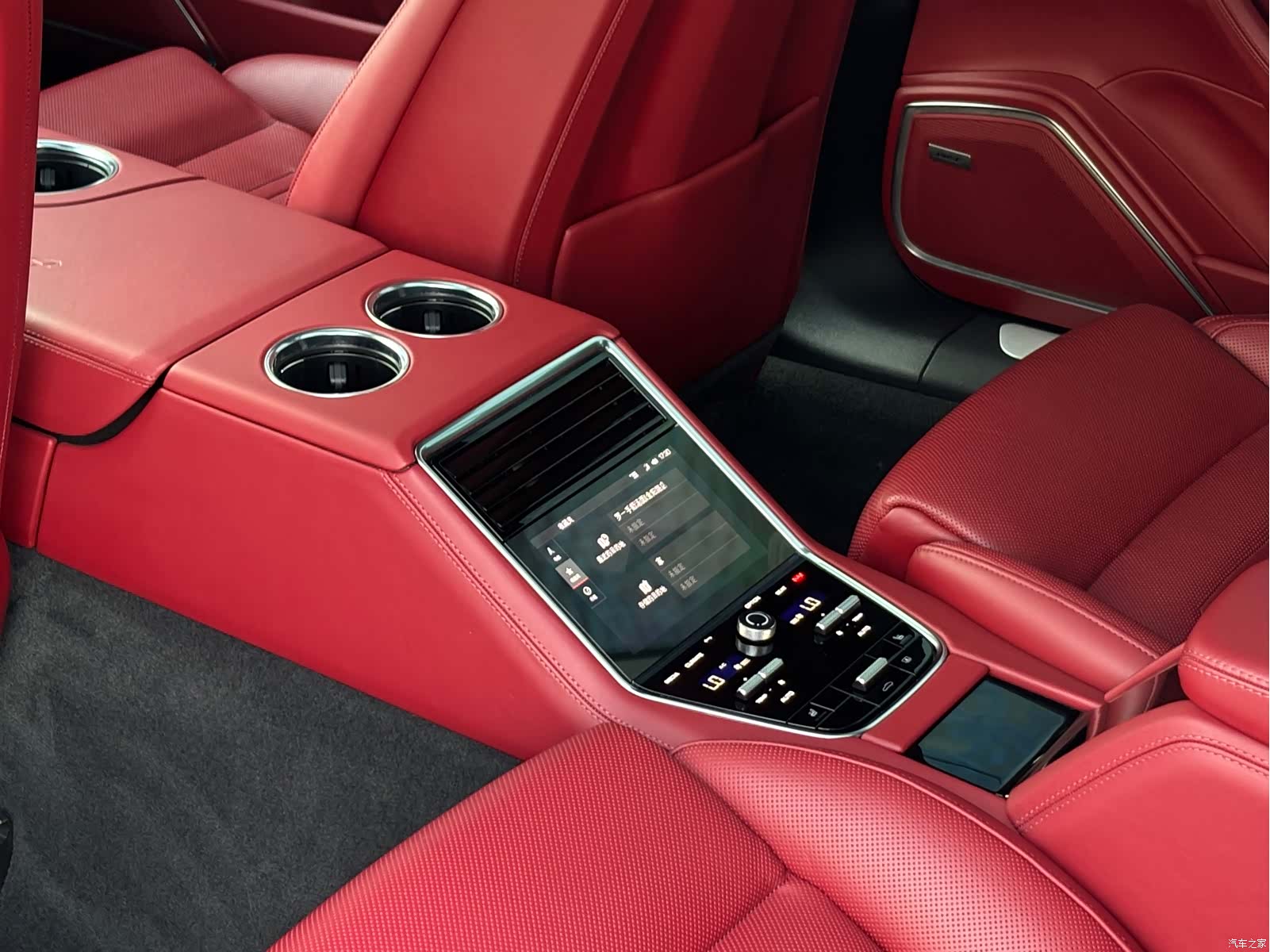 Porsche Panamera, 2022 16