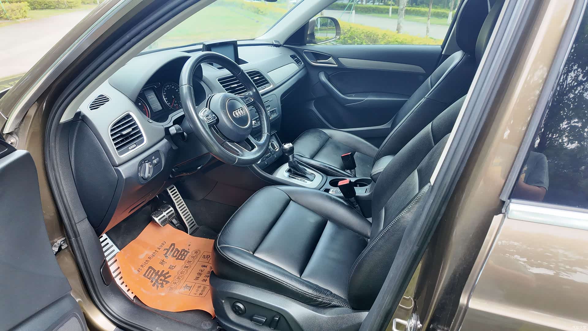 Audi Q3, 2014 26