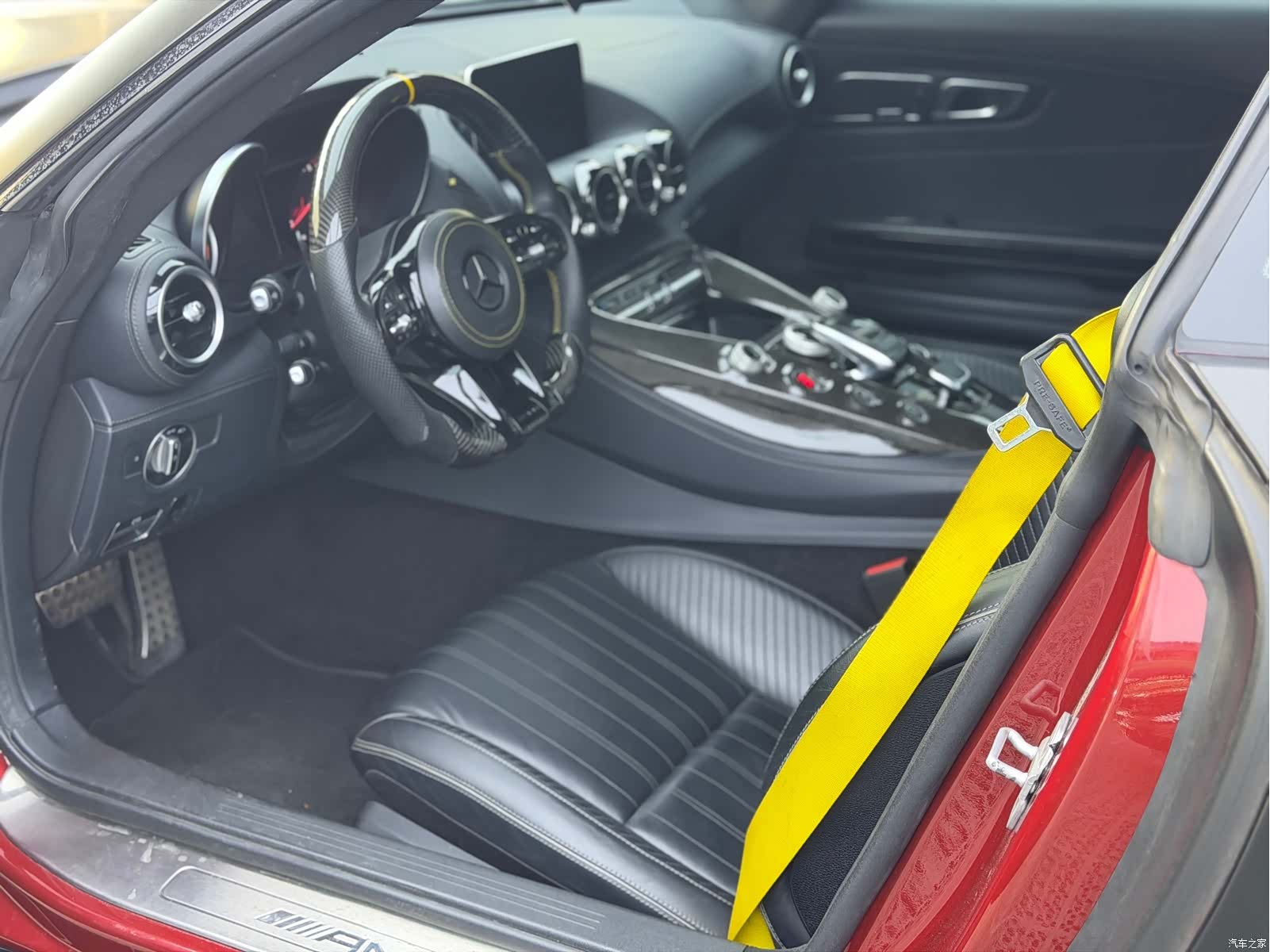 MG AMG, 2015 3