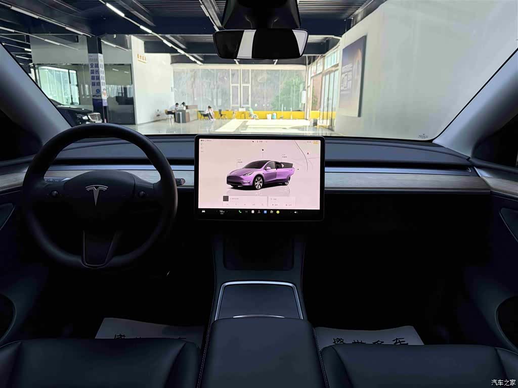 Tesla Model Y, 2022 7