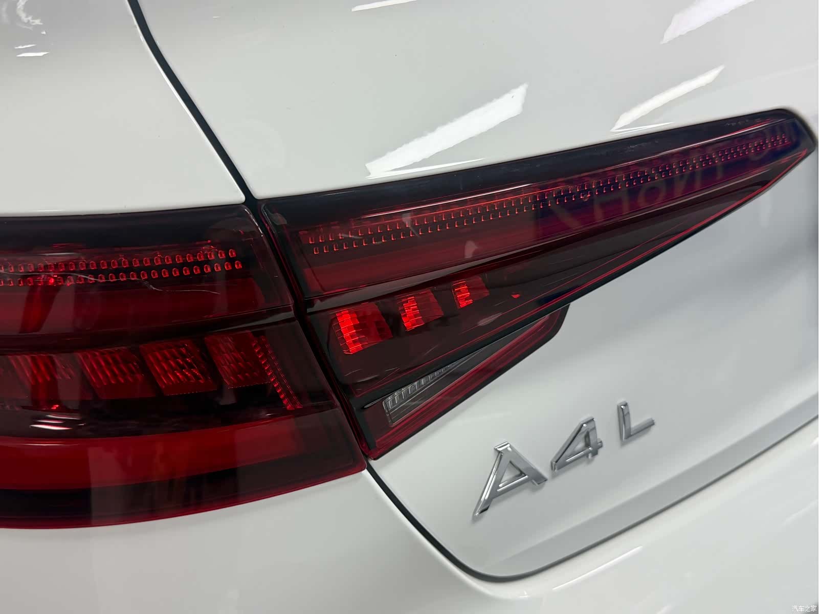 Audi A4L, 2019 13