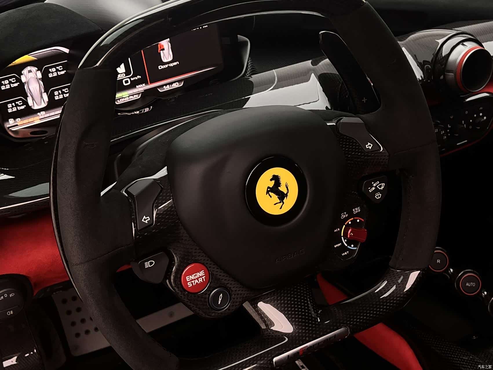 Ferrari LaFerrari, 2015 21