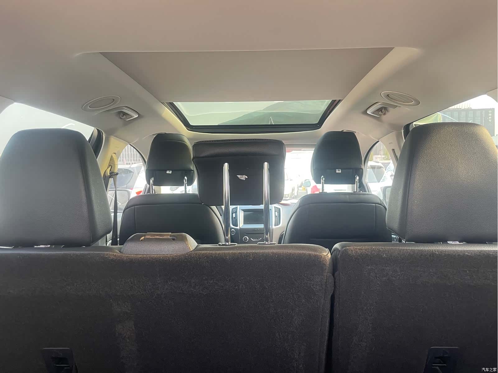 Ford Edge, 2019 11