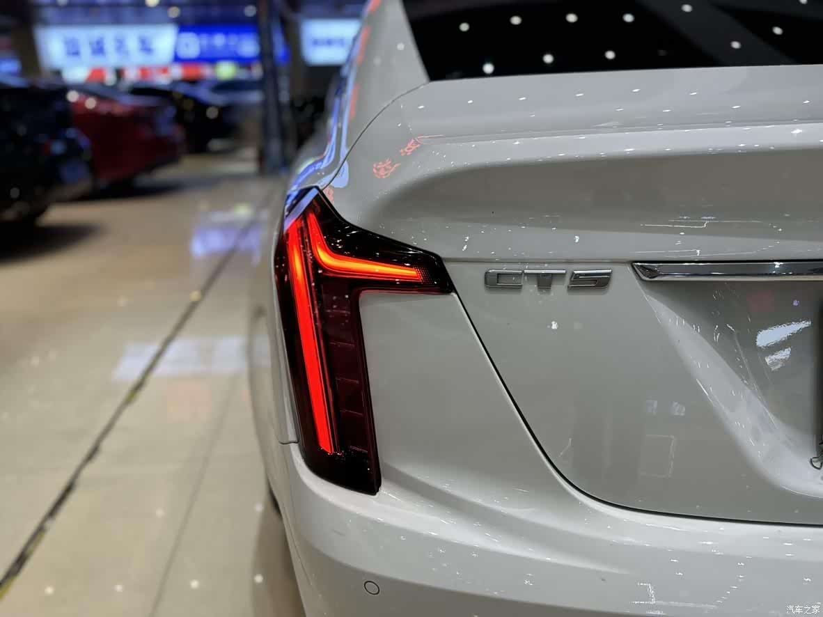 Cadillac CT5, 2020 9