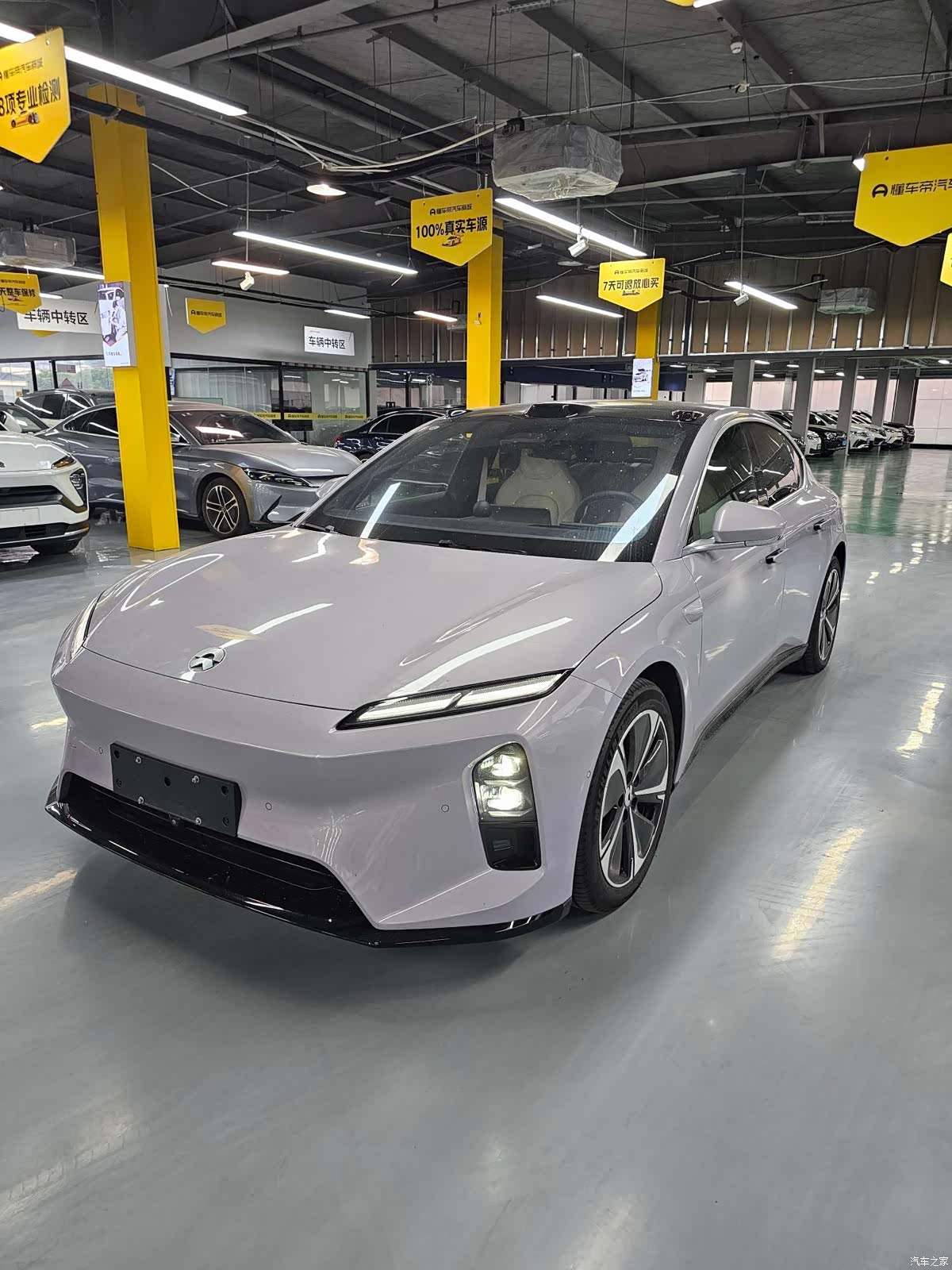 NIO ET5, 2025 1