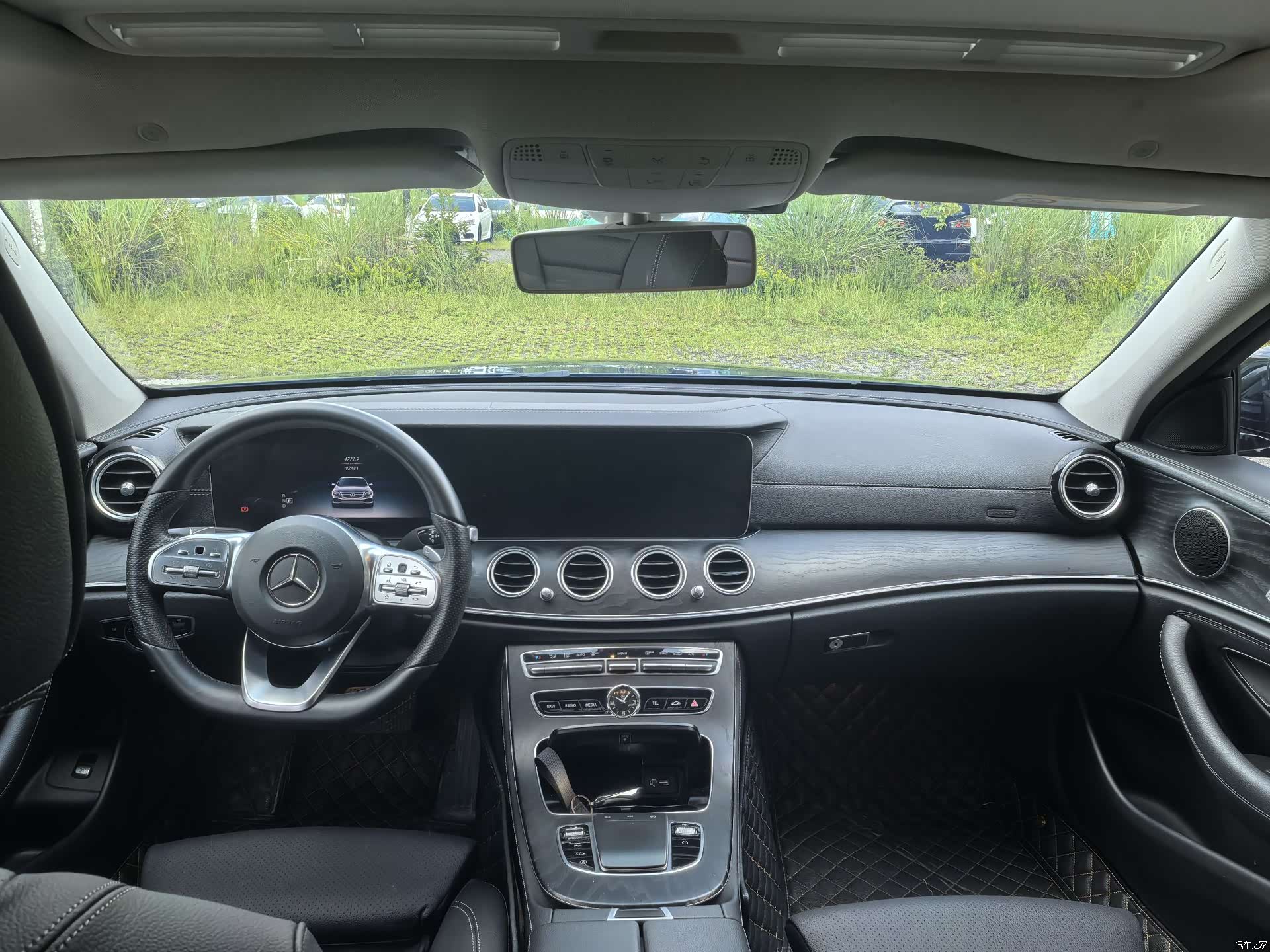 Mercedes-Benz E-Class, 2019 6