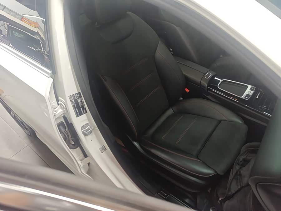 Mercedes-Benz A-Class 2025, фото 25