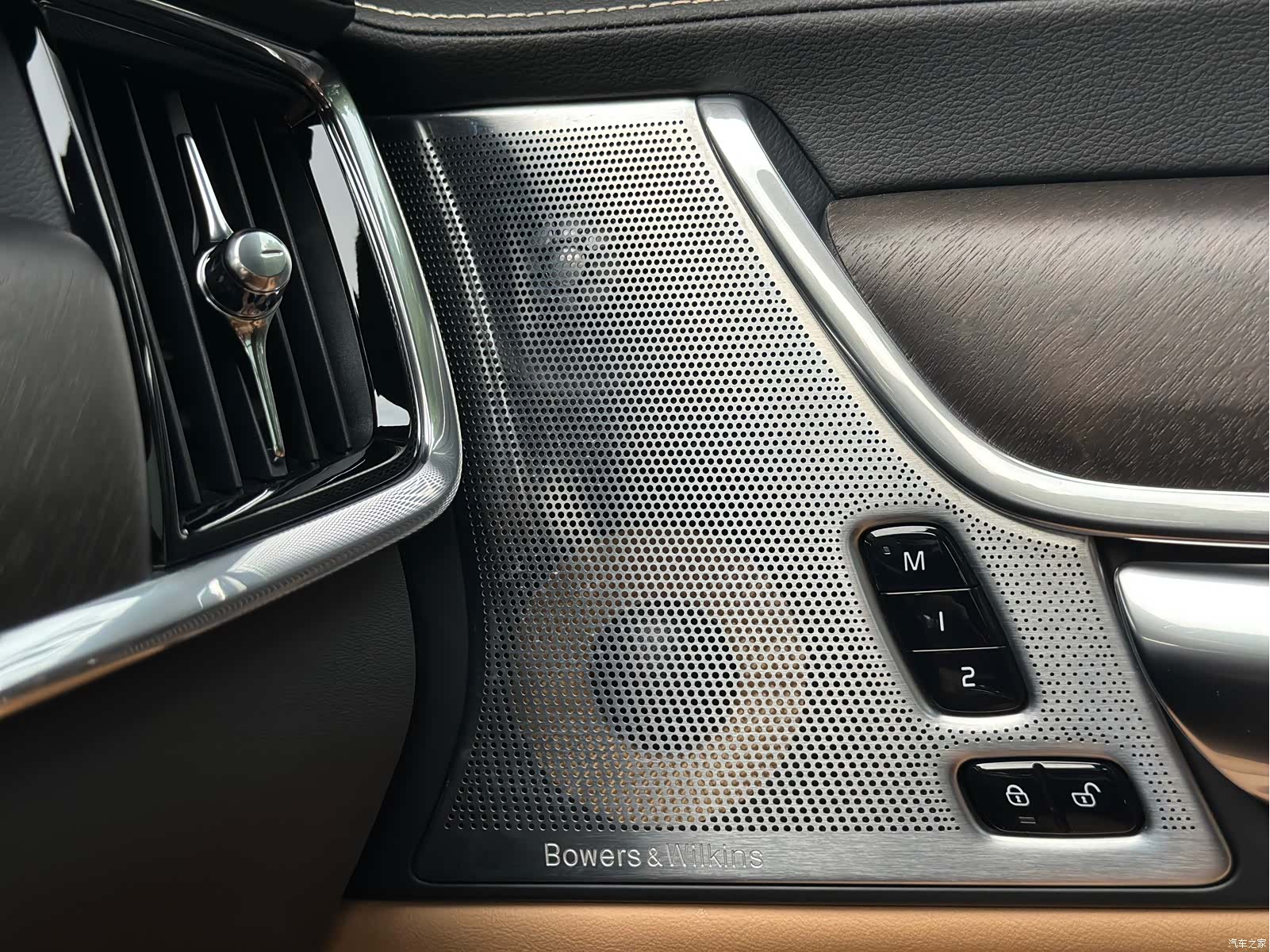 Volvo V90, 2017 13