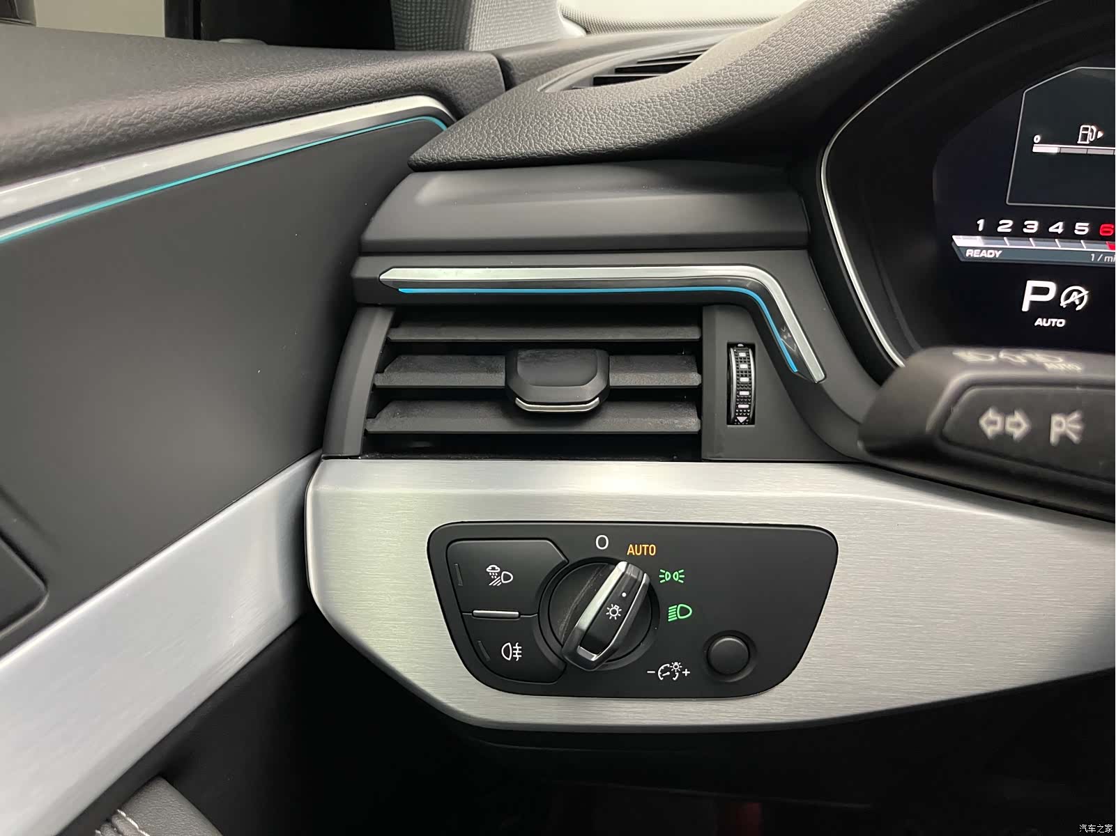 Audi A4L, 2023 20