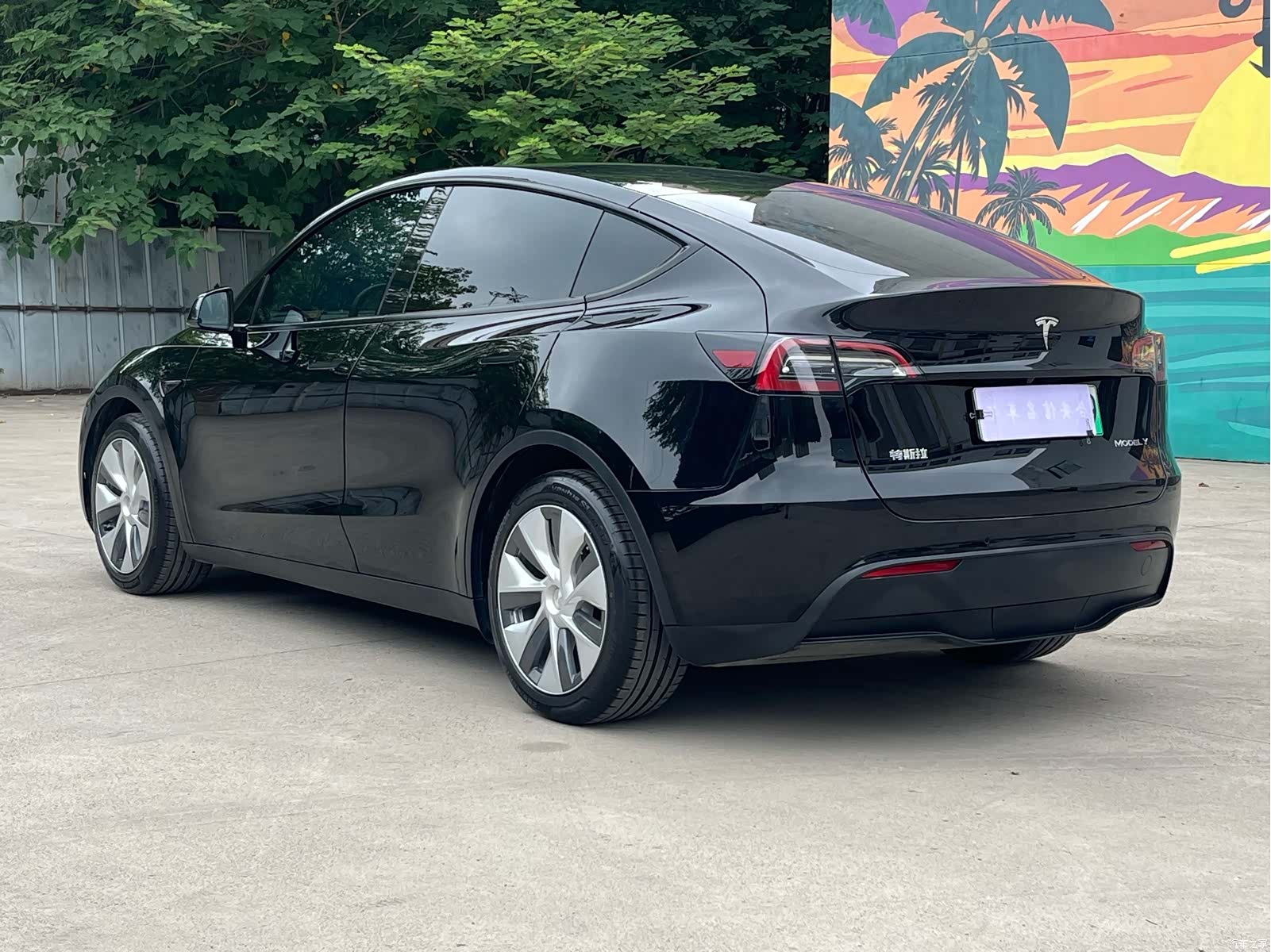 Tesla Model Y, 2022 4