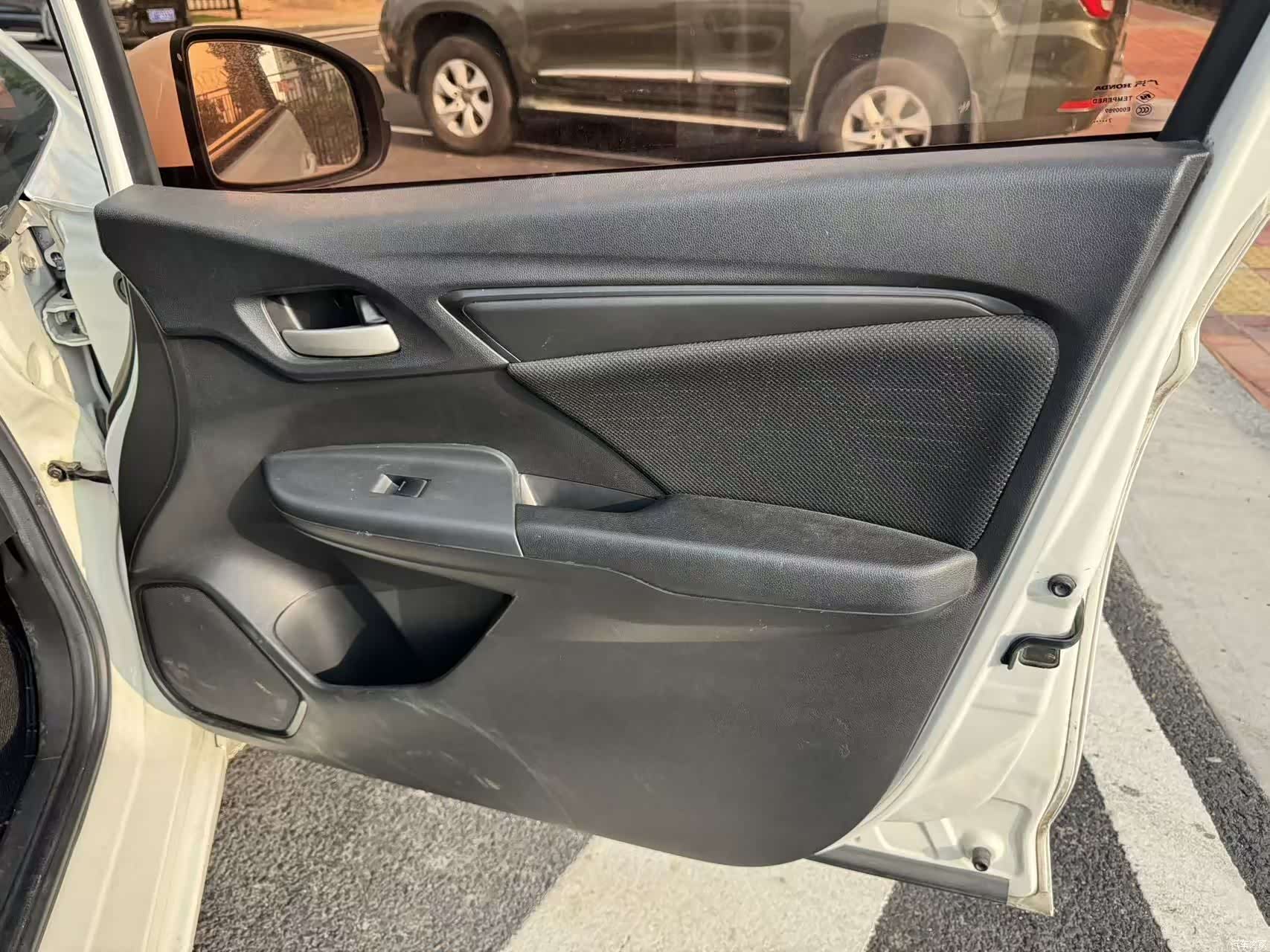 Honda Fit, 2017 8