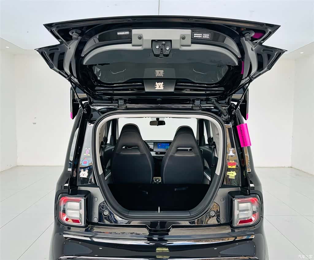 Geely Panda, 2024 21