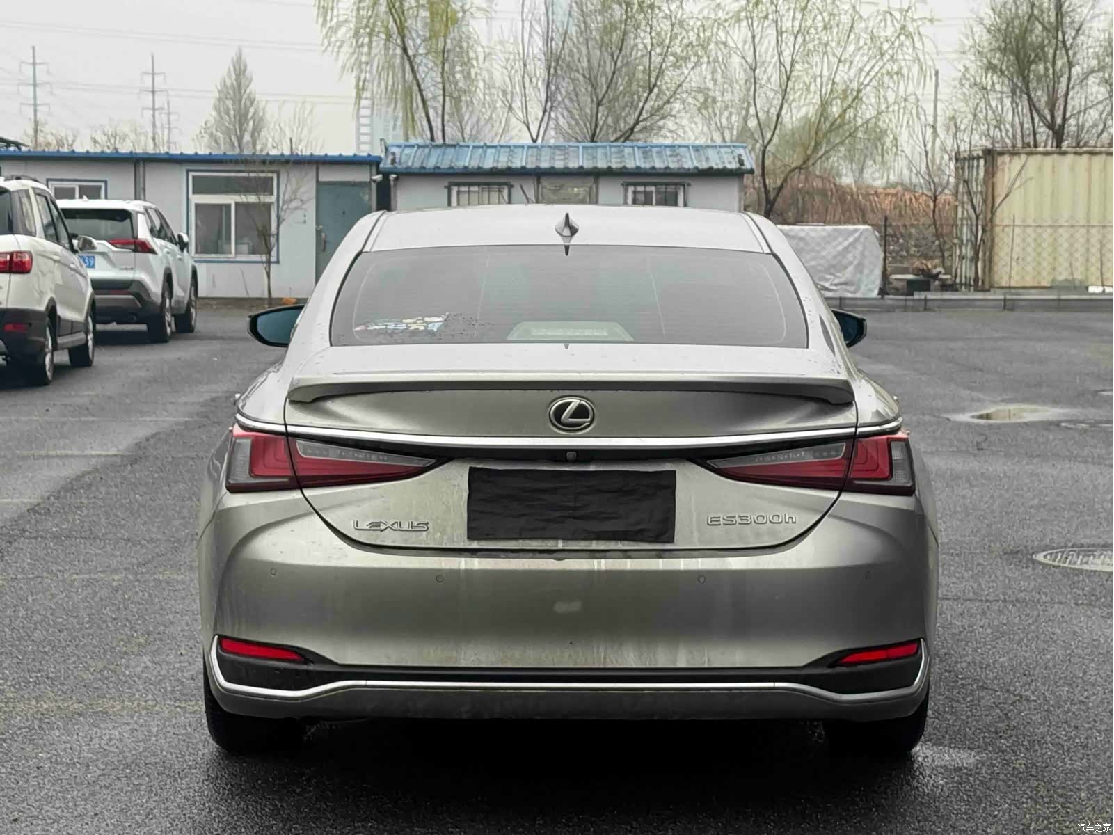 Lexus ES, 2024 все фото