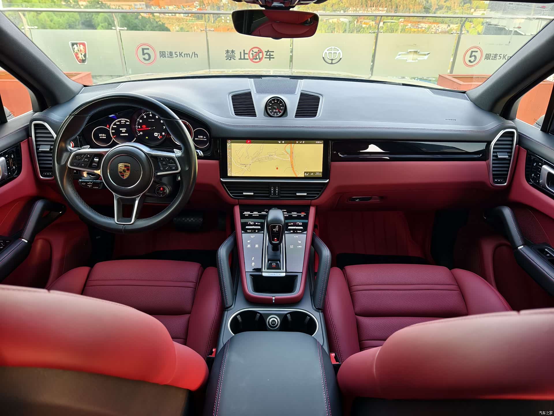 Porsche Cayenne, 2019 6