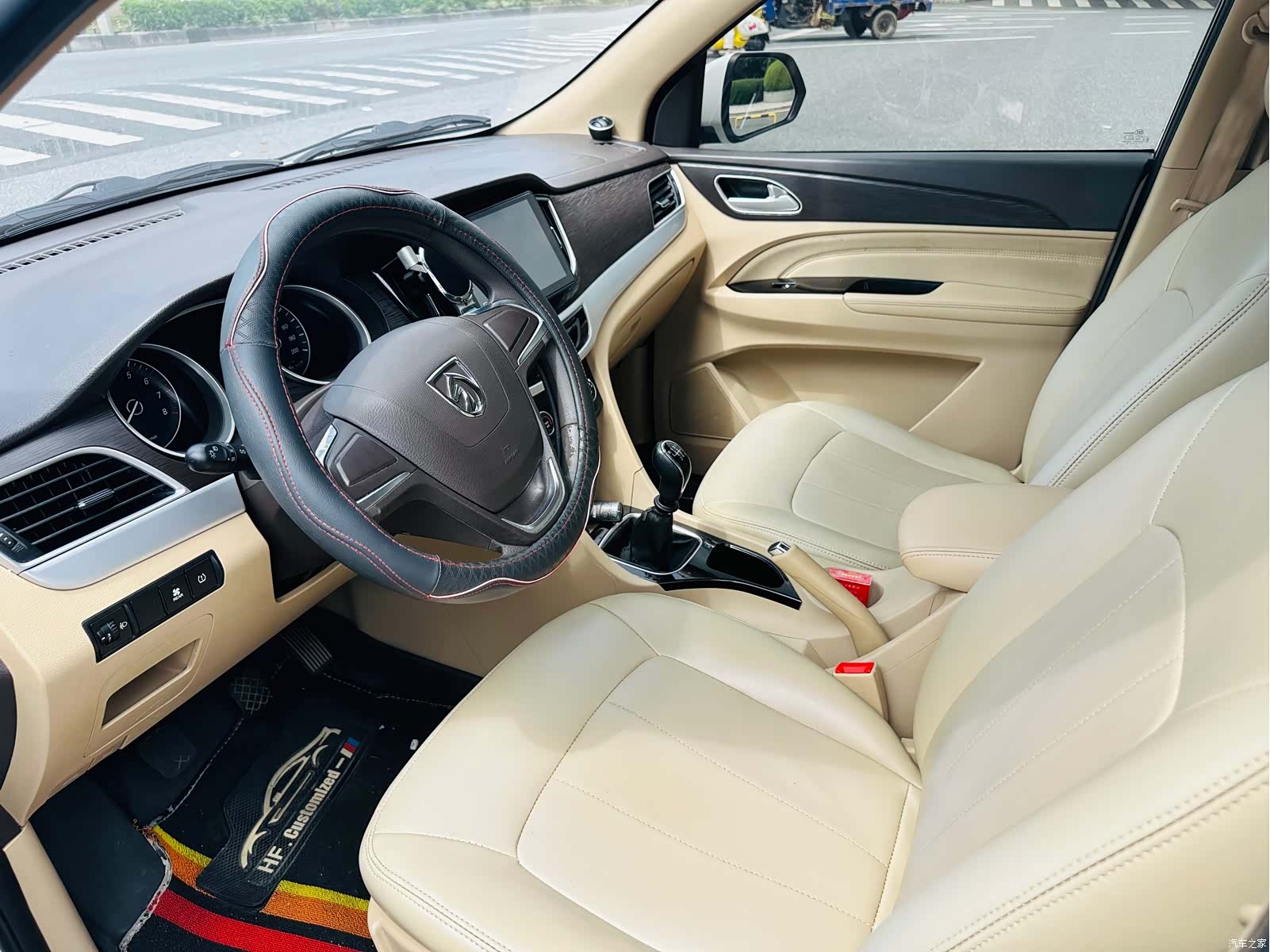 Wuling 730, 2021 6