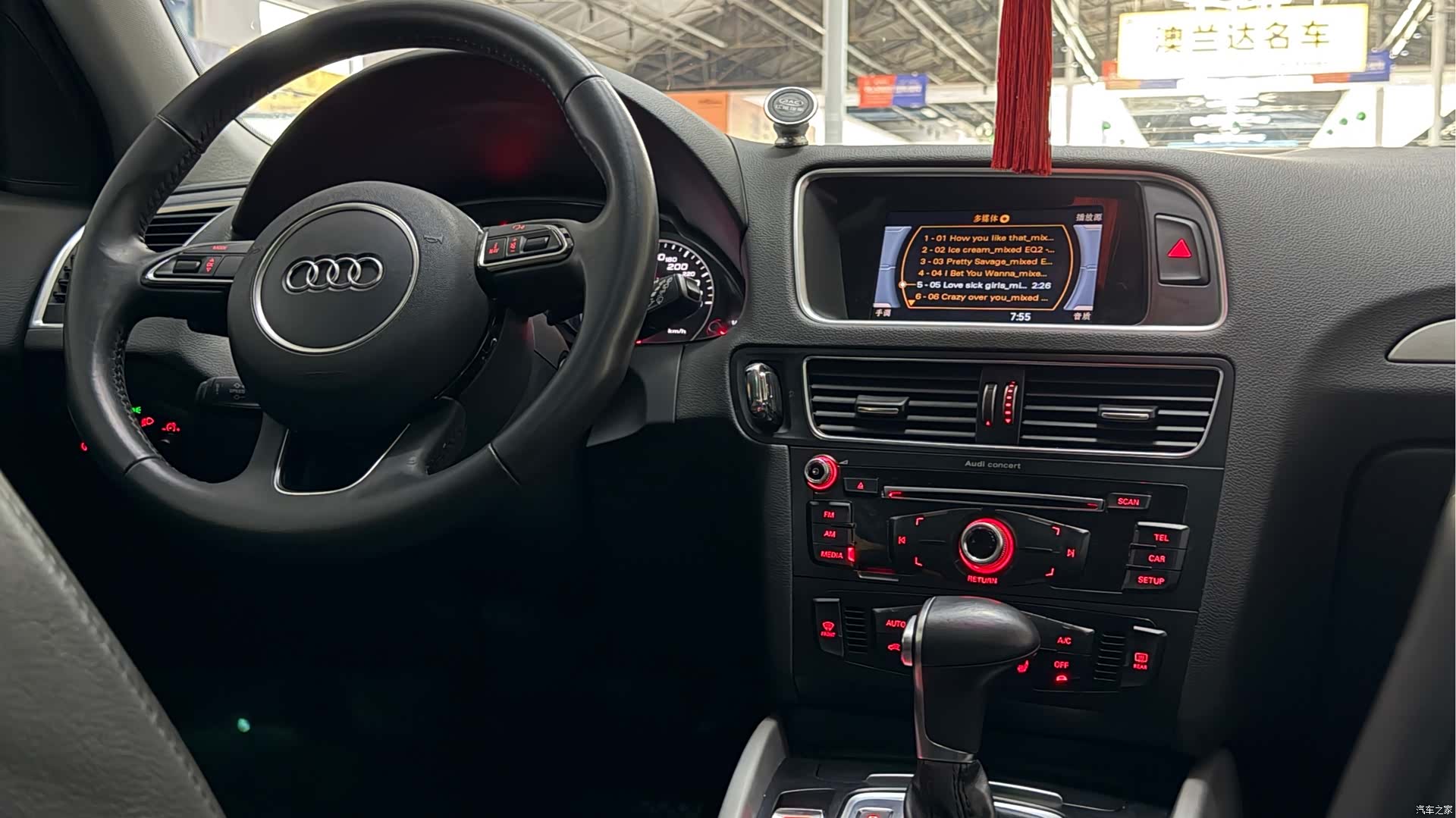 Audi Q5, 2018 7