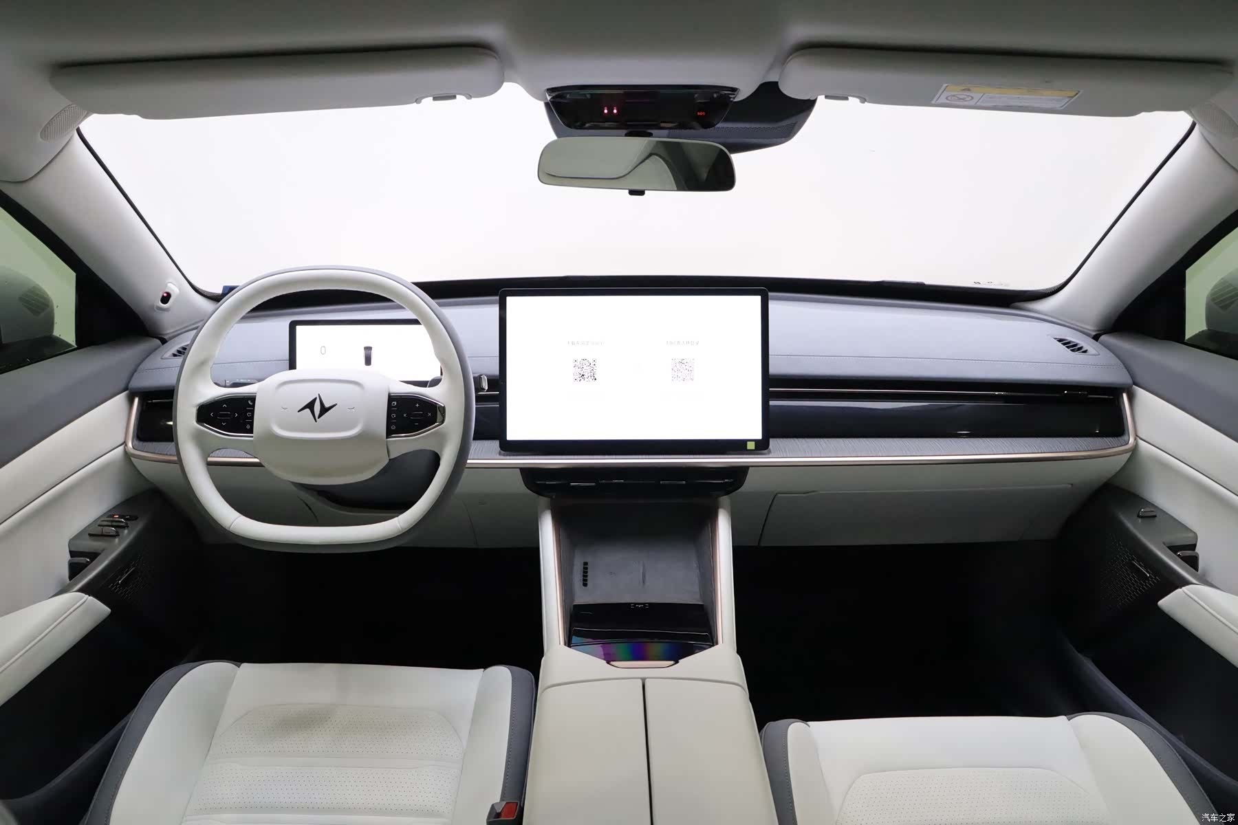 DongFeng eπ007, 2025 15