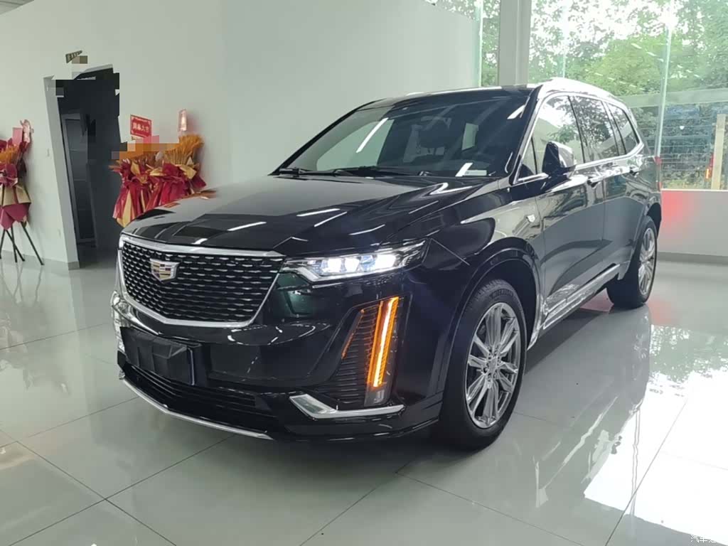 Cadillac XT6, 2022 2