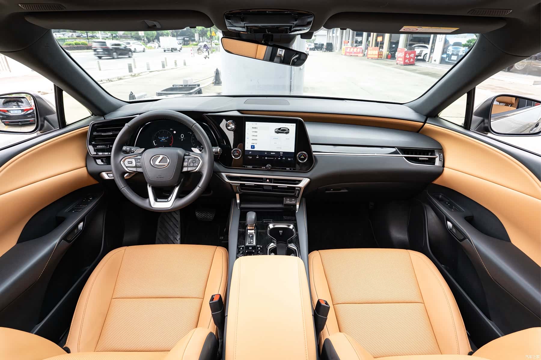 Lexus RX, 2025 13