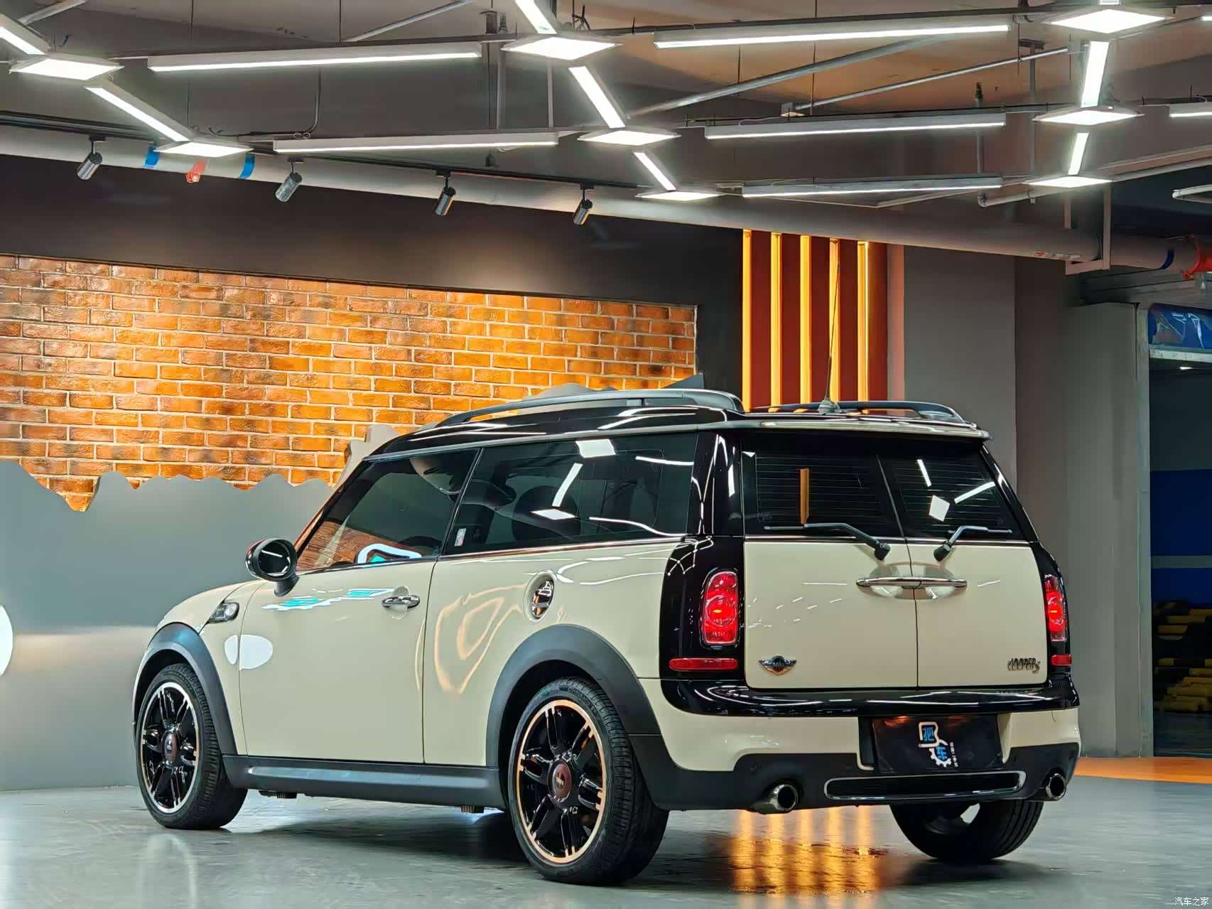 Mini Clubman, 2012 33