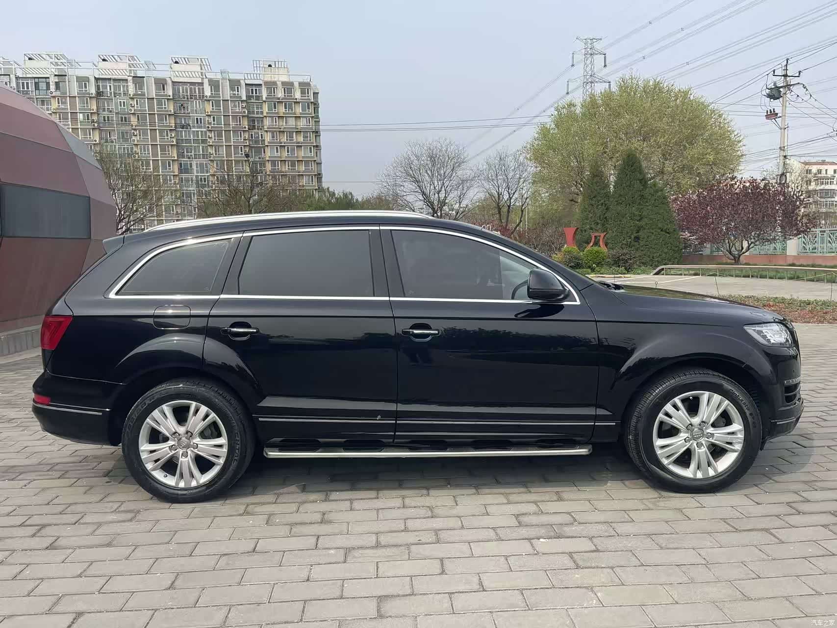 Audi Q7, 2012 4