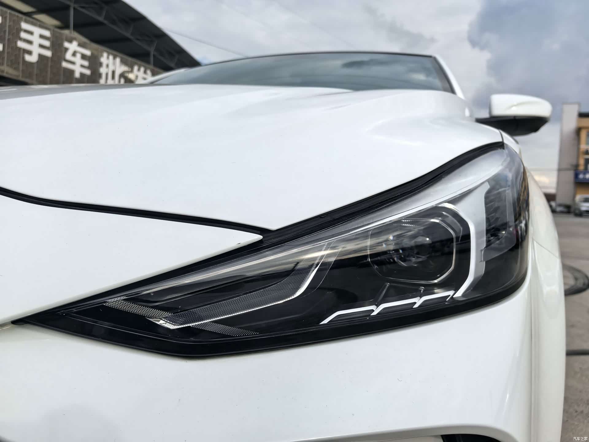 MG MG5, 2021 13