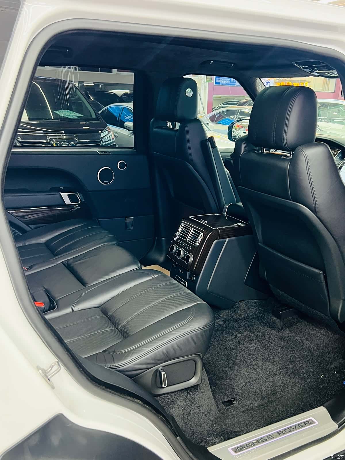 Land Rover Range Rover, 2016 11