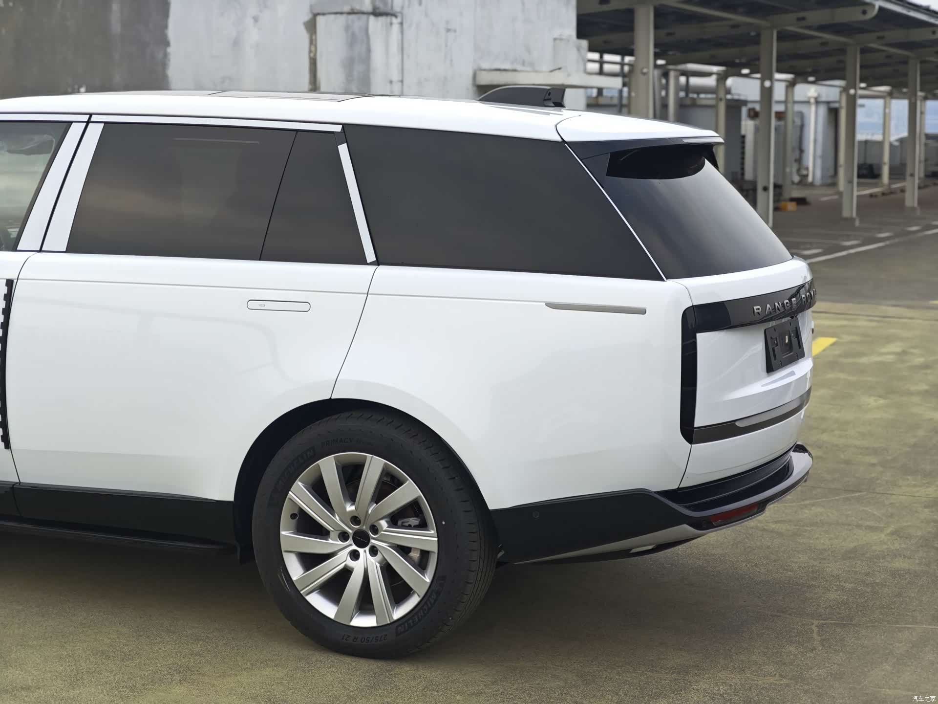 Land Rover Range Rover, 1900 6