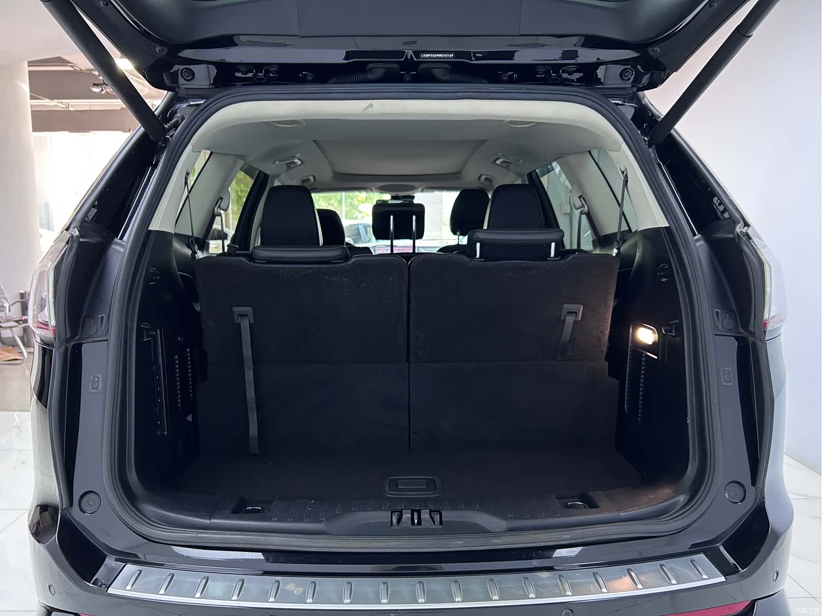 Ford Edge, 2019 23