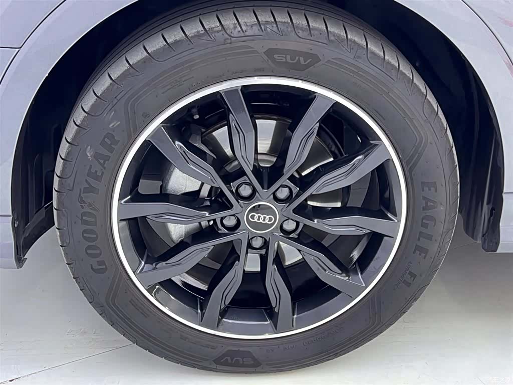 Audi Q3, 2023 12