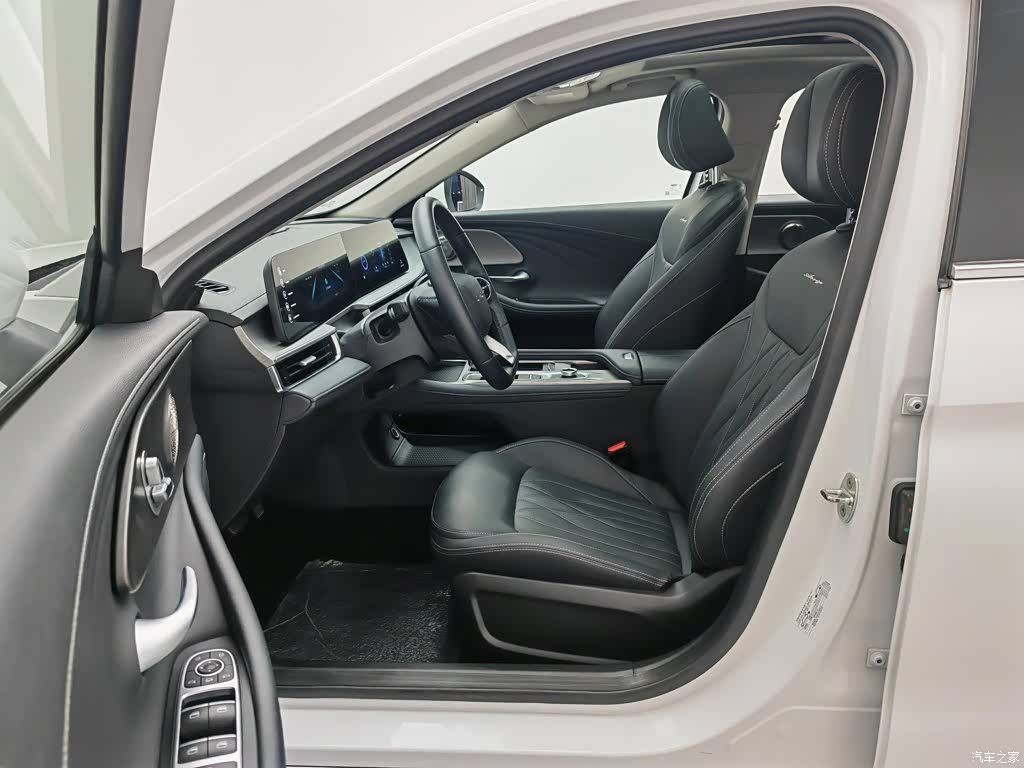 Chery Arrizo 8, 2023 10