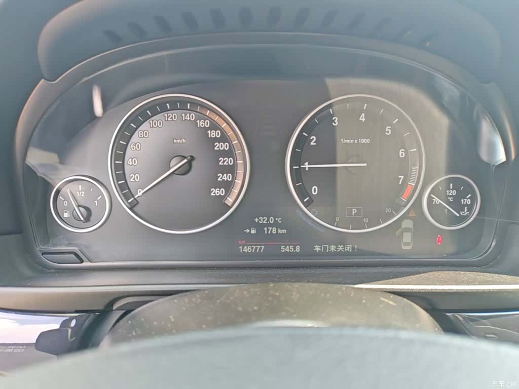 BMW 5 Series, 2016 12