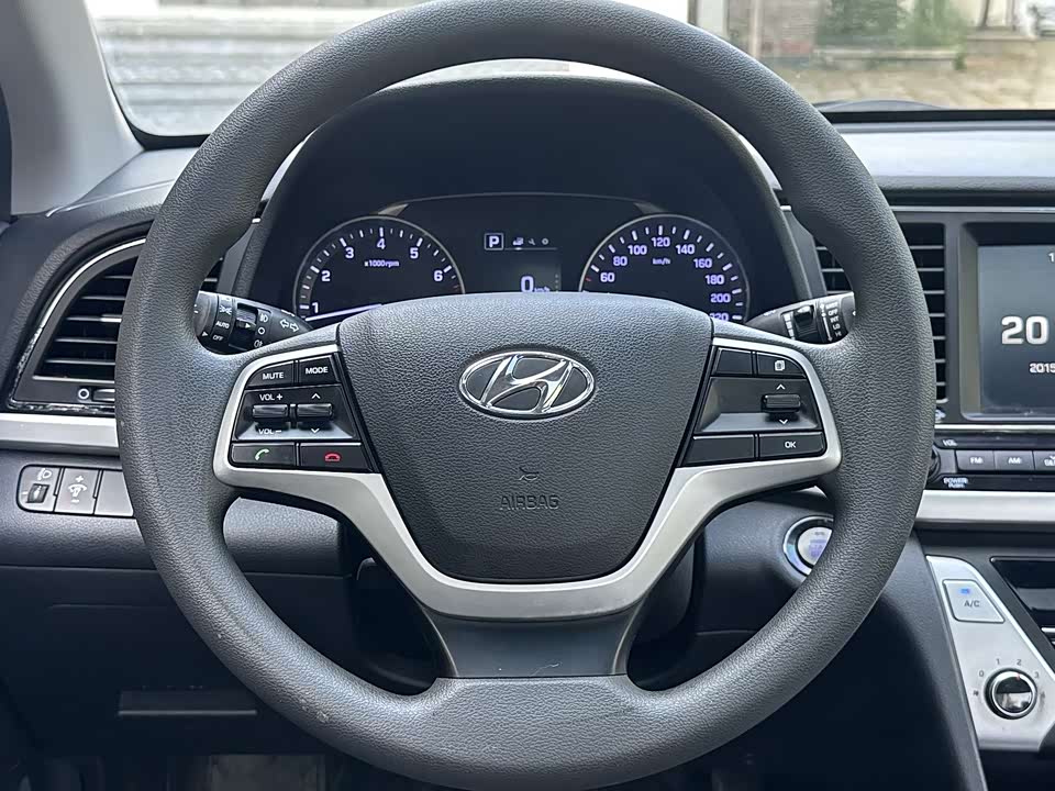 Hyundai Lead